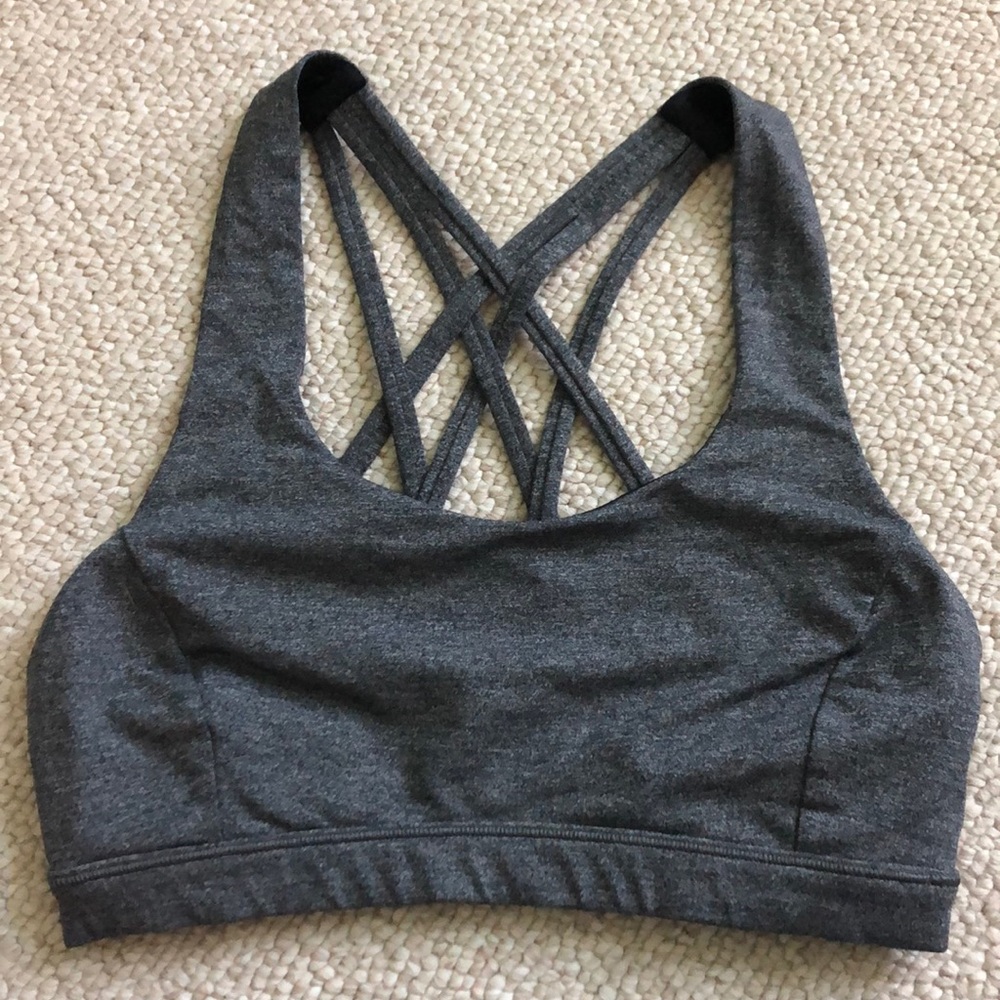 Lululemon sports bra